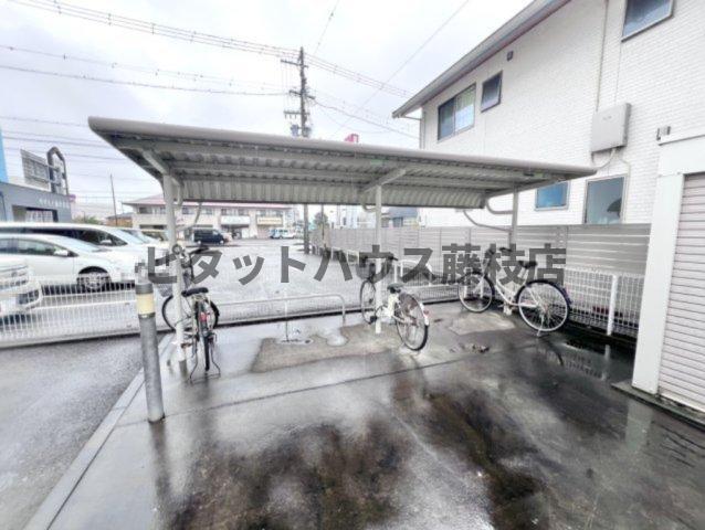 焼津市東道原アパート トイレ