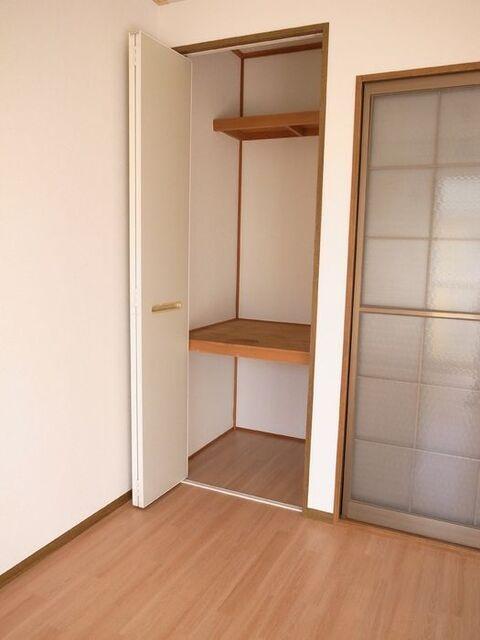焼津市大覚寺アパート 収納