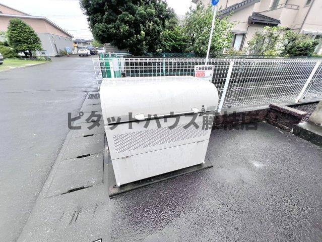 焼津市東道原アパート 収納