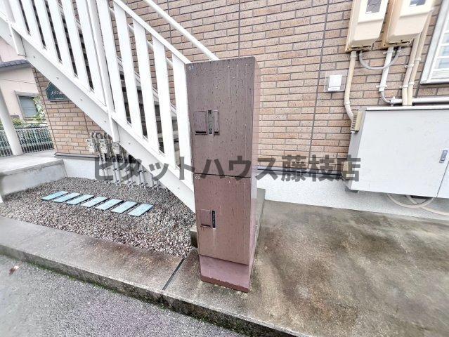 焼津市東道原アパート 玄関
