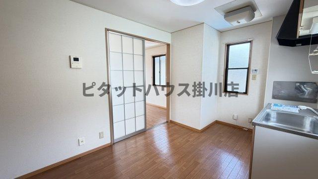 磐田市西貝塚アパート リビング