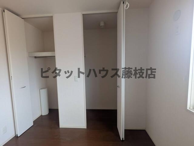 焼津市八楠アパート 収納