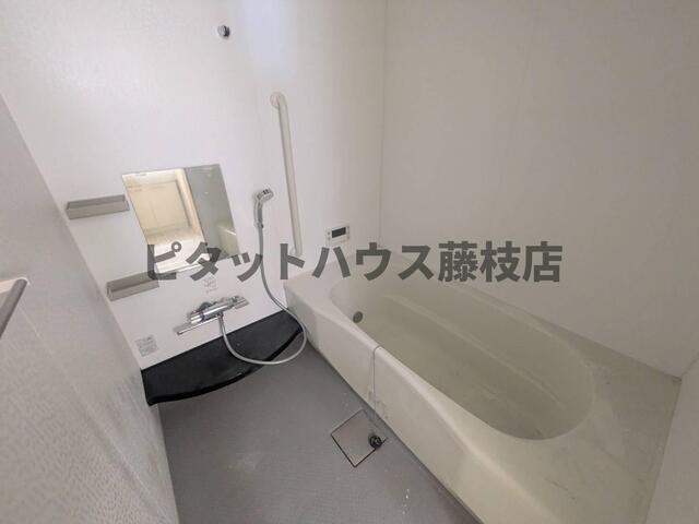 焼津市大覚寺アパート バス／シャワー