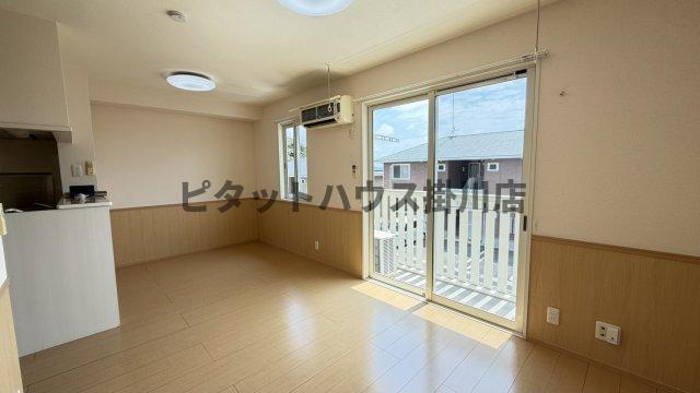 磐田市新貝アパート リビング