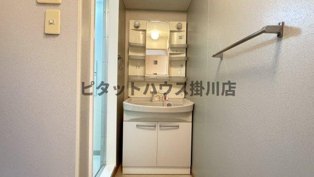 磐田市明ケ島原アパート 洗面