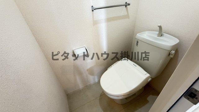 磐田市新貝アパート トイレ