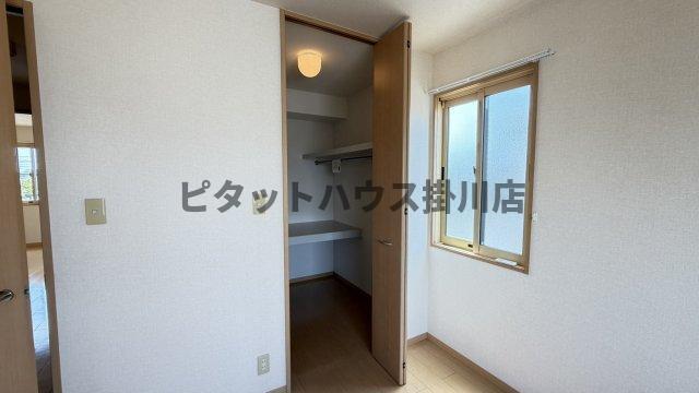 磐田市明ケ島原アパート 室内
