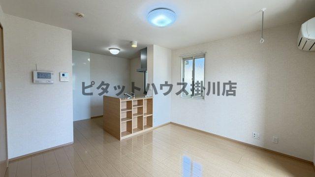 磐田市富士見台アパート リビング
