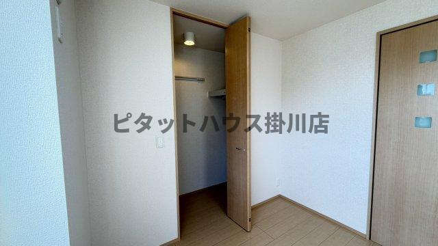 磐田市富士見台アパート 収納