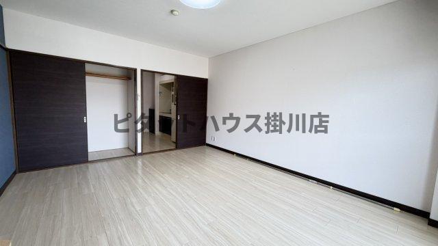 磐田市見付マンション リビング