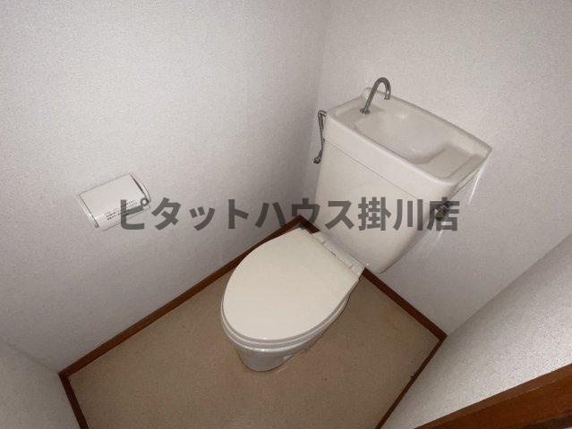袋井市浅名アパート トイレ
