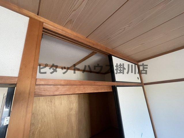 袋井市浅名アパート 収納