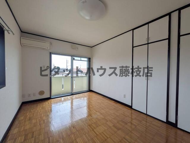 藤枝市瀬戸新屋マンション リビング