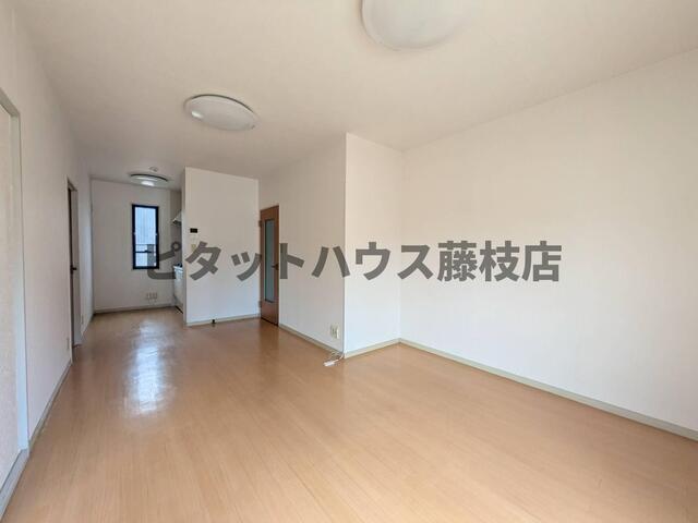 藤枝市高岡アパート リビング