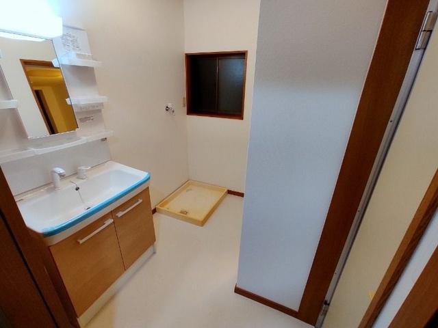 御前崎市佐倉一戸建 洗面