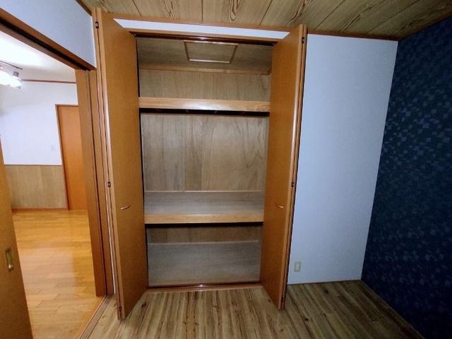御前崎市佐倉一戸建 収納