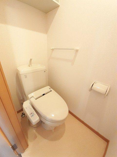 磐田市上岡田アパート トイレ
