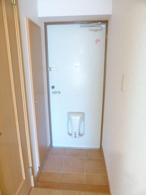 磐田市鳥之瀬マンション 玄関