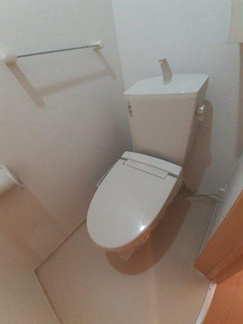 磐田市今之浦アパート トイレ