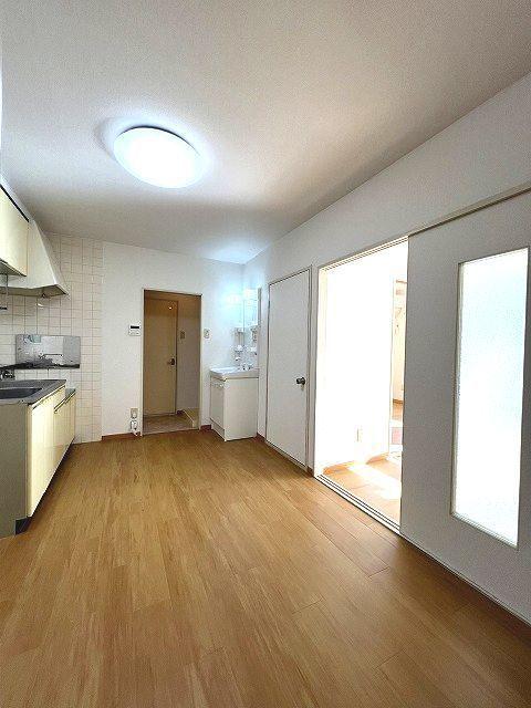 島田市中河町アパート 室内