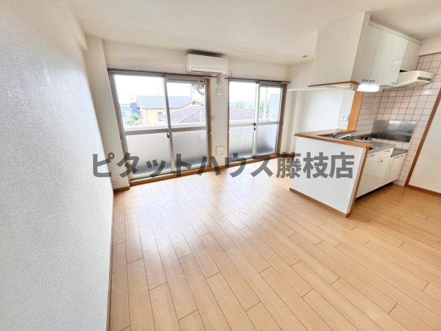 焼津市西小川マンション 収納