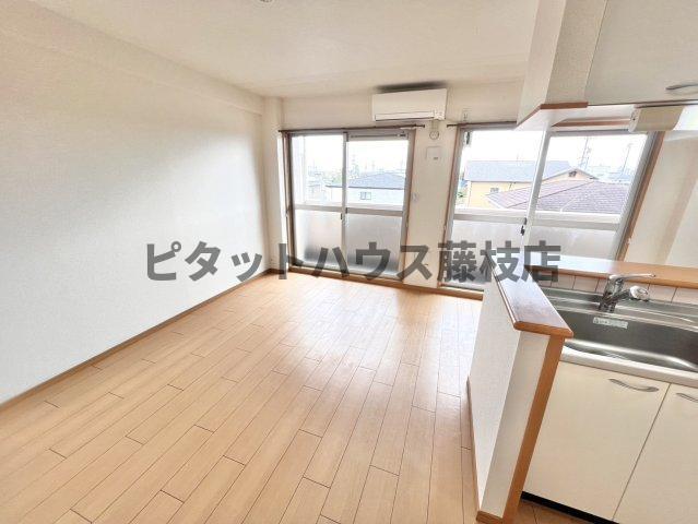 焼津市西小川マンション バルコニー