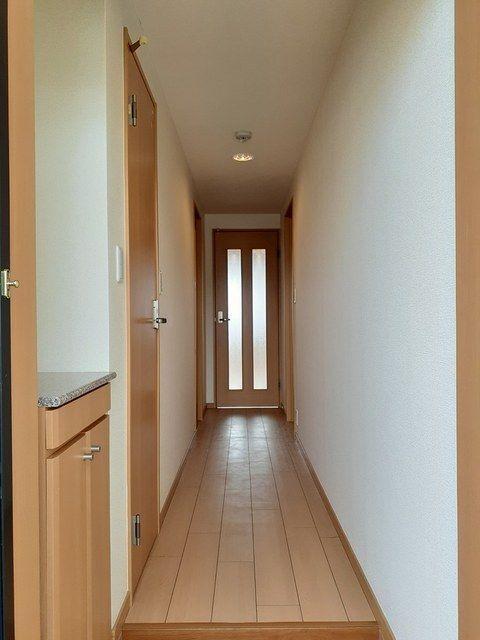 焼津市西小川マンション 玄関