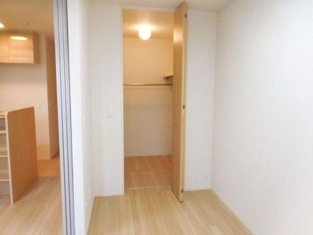 藤枝市南駿河台アパート 収納