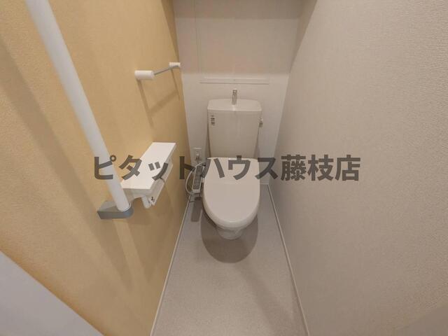 焼津市西小川アパート トイレ