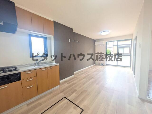 藤枝市志太アパート リビング