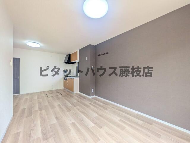 藤枝市志太アパート リビング