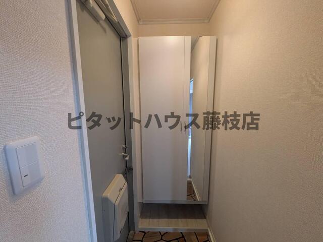 藤枝市志太アパート 玄関