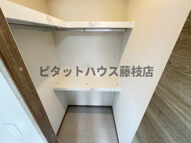 エール（301） 収納