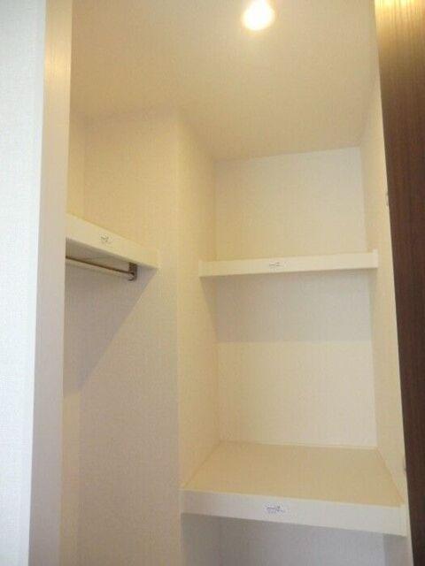 菊川市本所アパート 収納