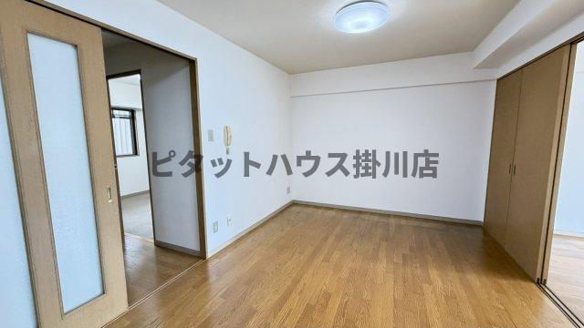 掛川市南アパート リビング