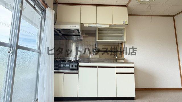 掛川市南マンション キッチン