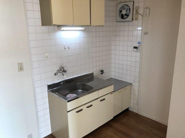 掛川市南マンション キッチン