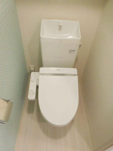 焼津市柳新屋アパート トイレ