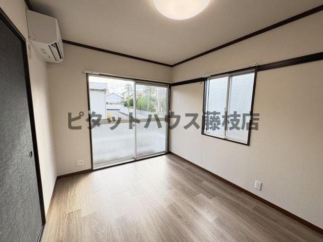 焼津市利右衛門アパート リビング