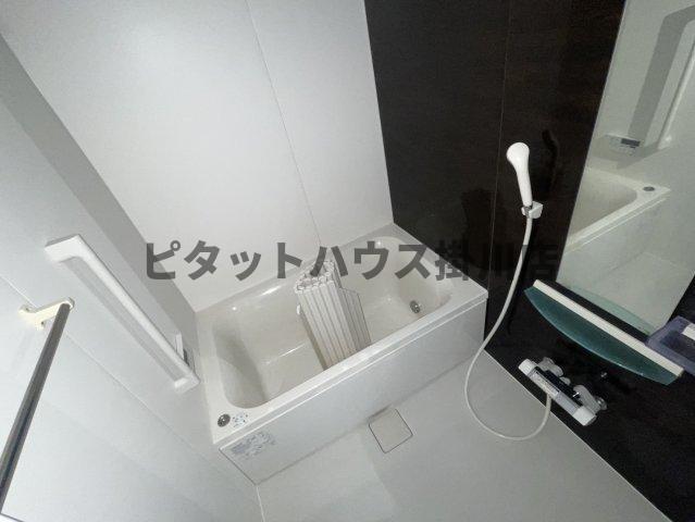磐田市上岡田アパート バス／シャワー