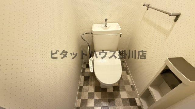 菊川市赤土アパート トイレ