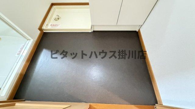 菊川市赤土アパート 室内