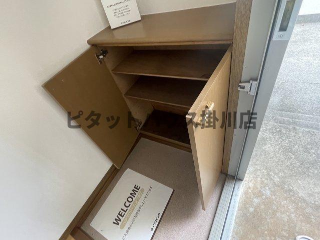 袋井市豊沢アパート 収納