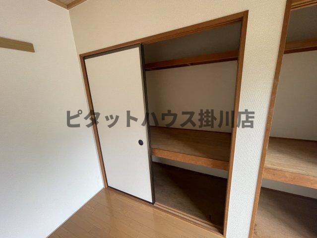 袋井市豊沢アパート 収納