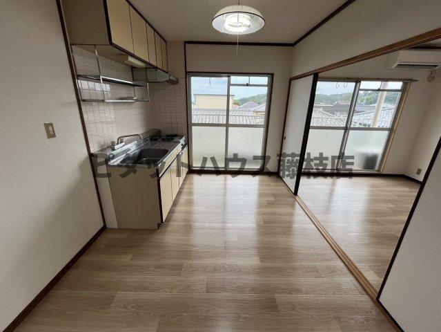 藤枝市音羽町マンション リビング