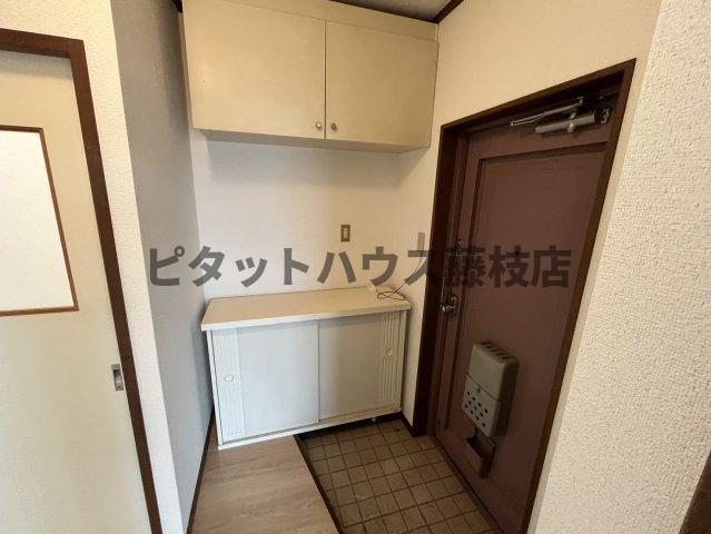 藤枝市音羽町マンション 玄関