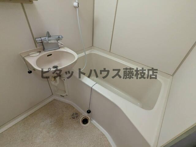 藤枝市泉町アパート バス／シャワー