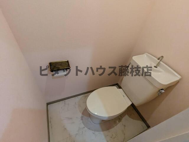 藤枝市泉町アパート トイレ