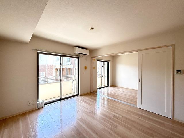 磐田市新貝マンション リビング