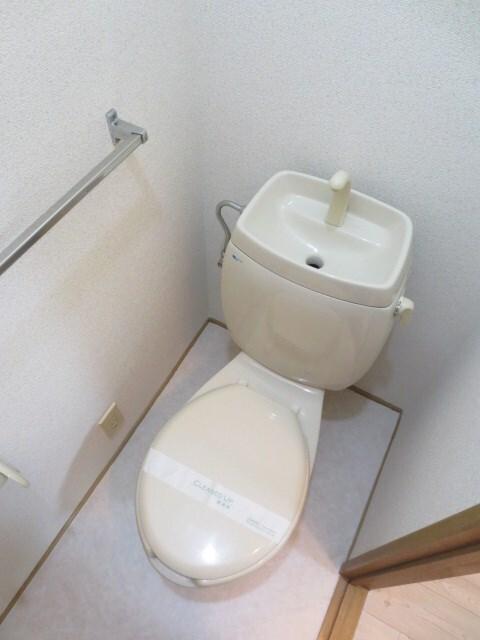 磐田市福田アパート トイレ